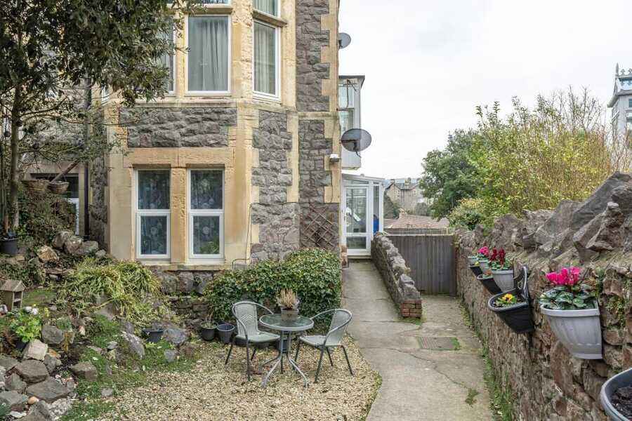 Property photo 6