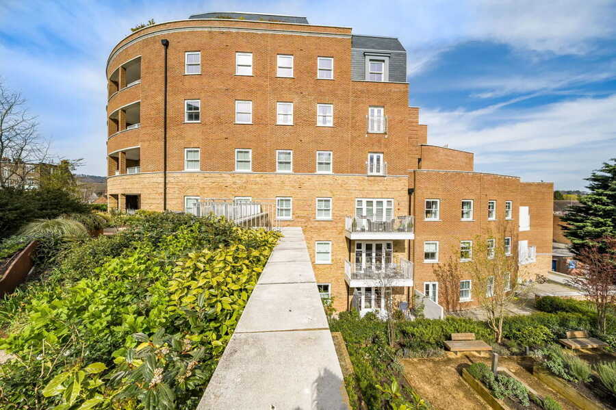 Property photo 1
