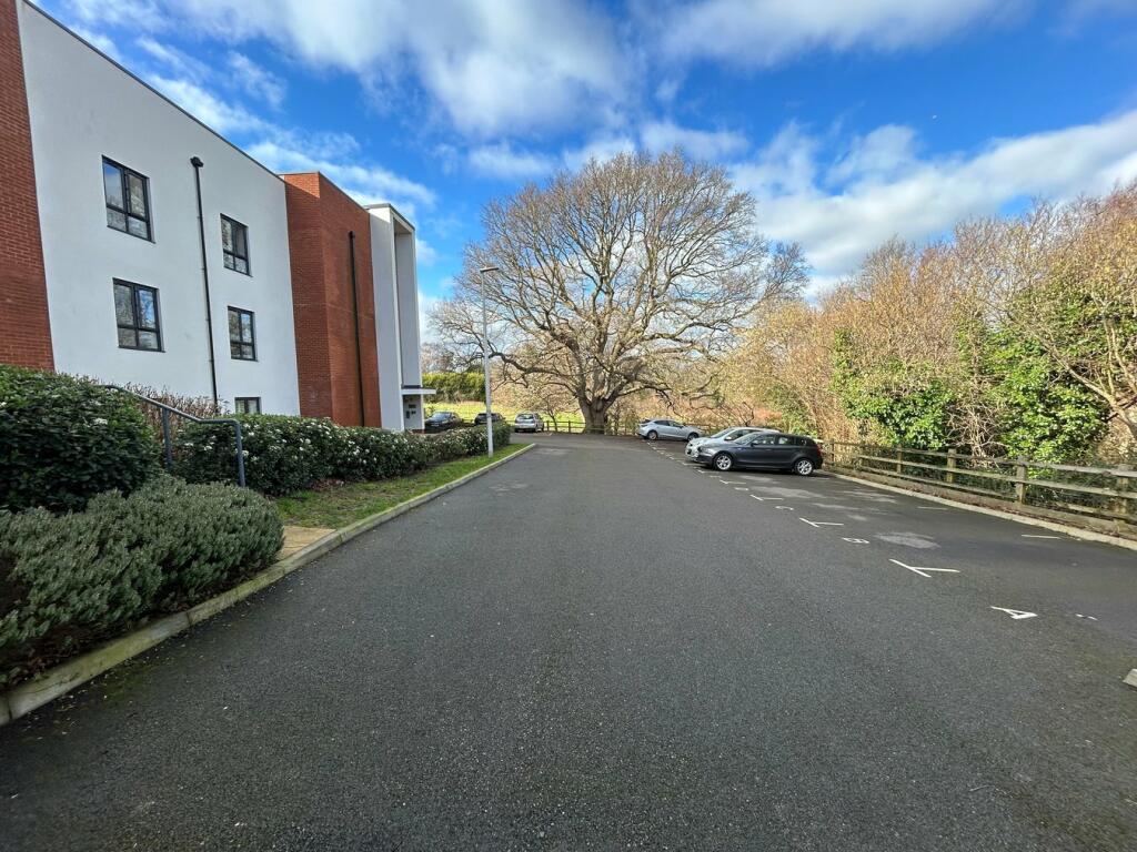 Property photo 6