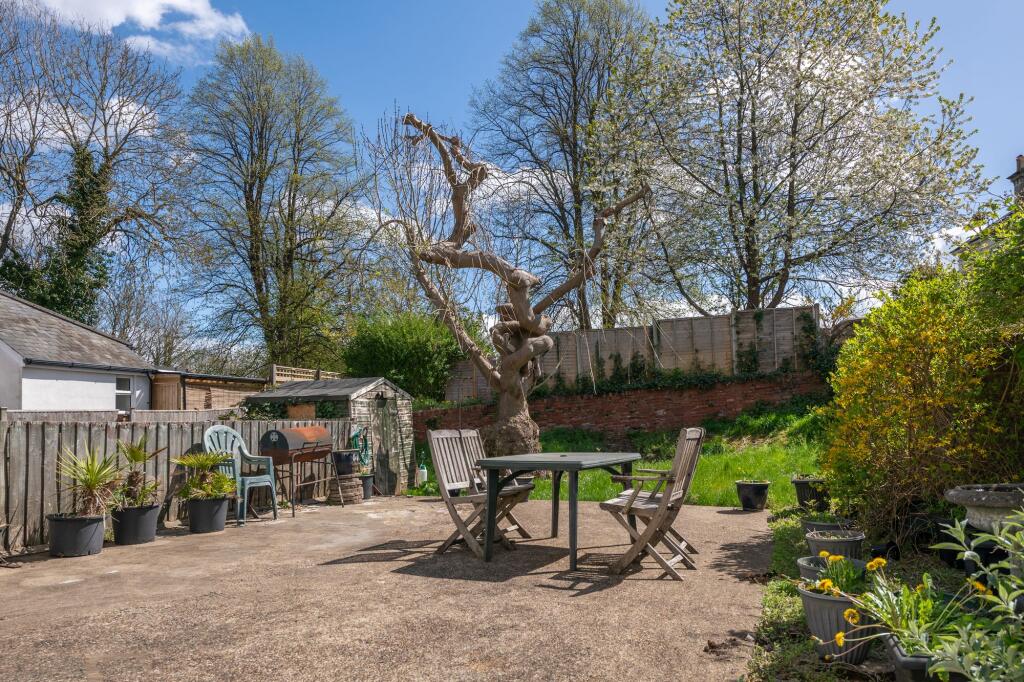Property photo 6