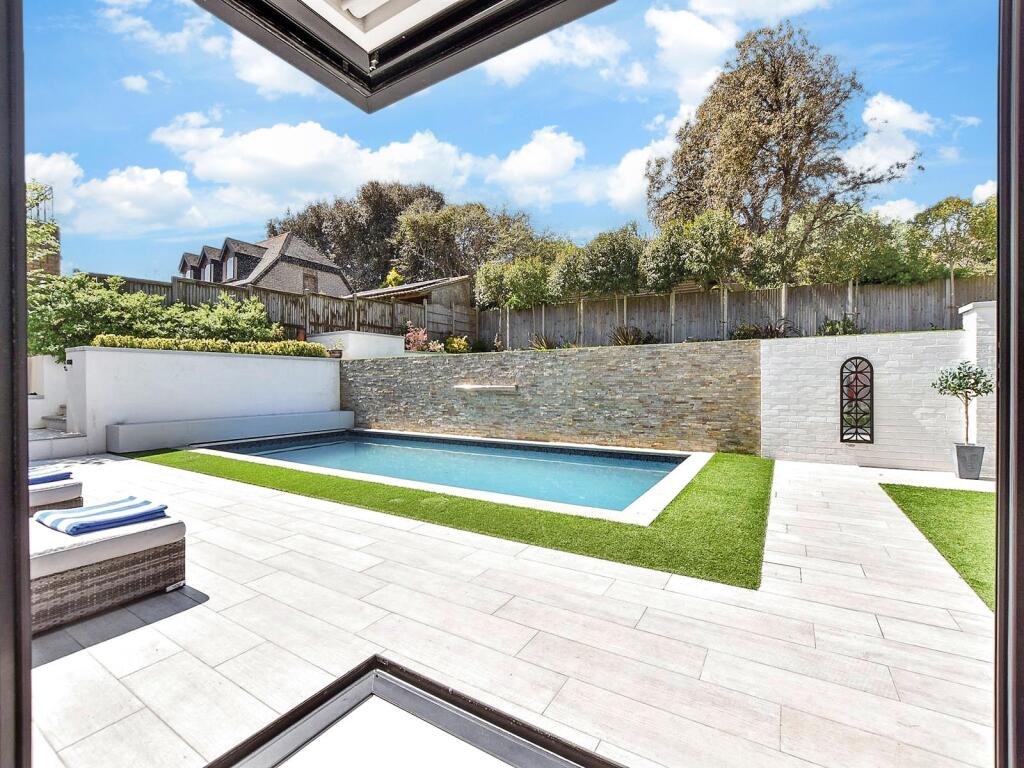 Property photo 6
