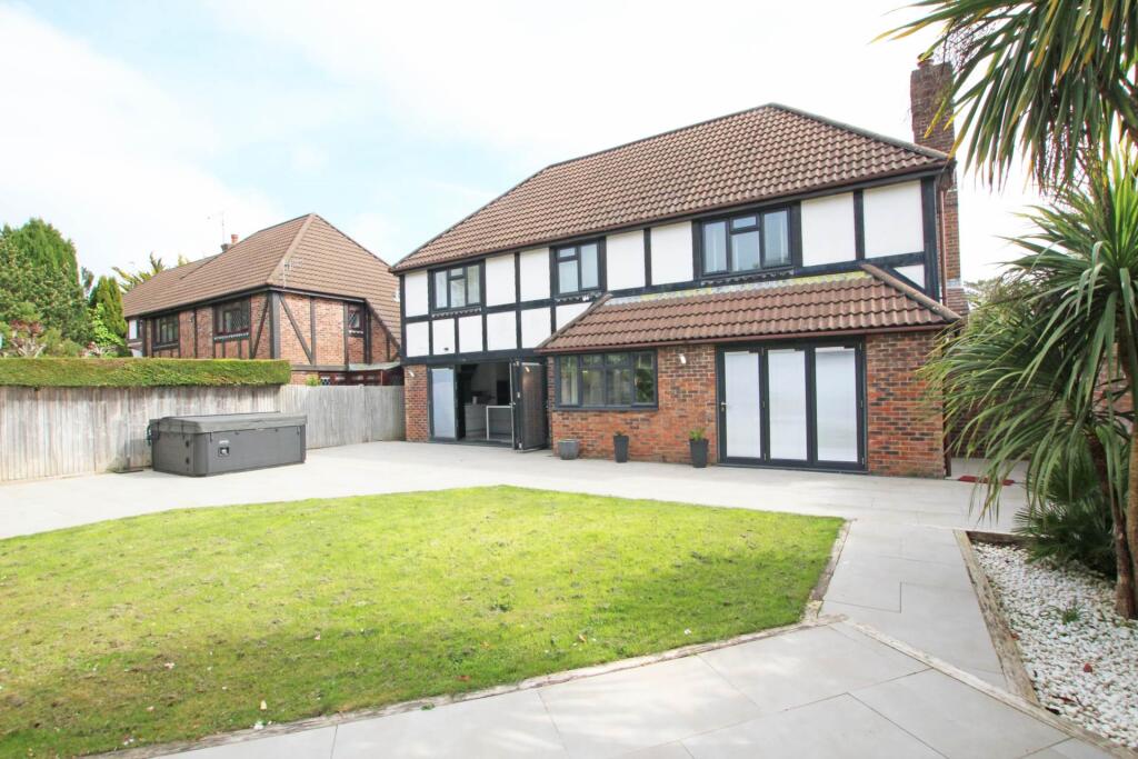 Property photo 4