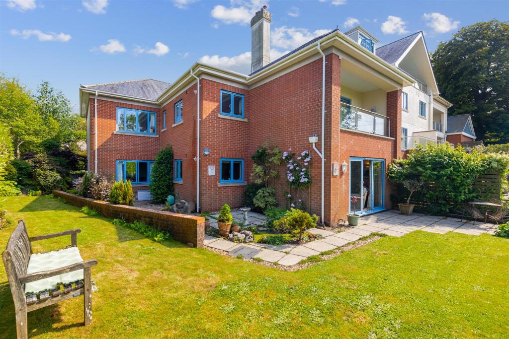 Property photo 6