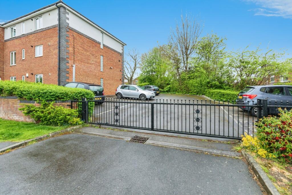 Property photo 6